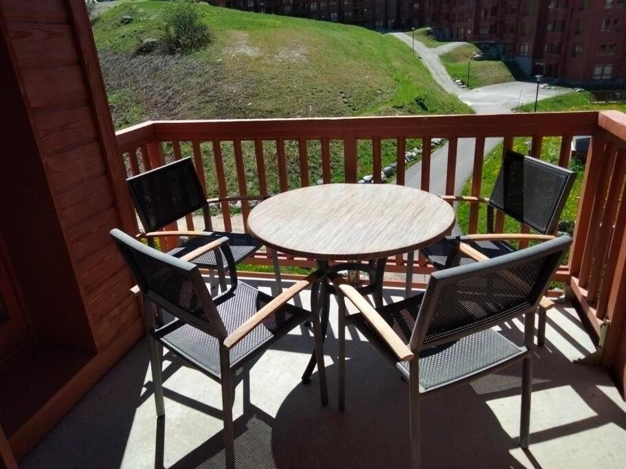 Confort Et Espace Pour Cet Appartement Duplex De 100 M2 Avec Grand Sejour Expose Sud Avec Cheminee, 4 Chambres , Acces Direct Aux Pistes De Ski Et Au Golf Dans La Residence Edenarc Avec Piscine, Jacuzzi Et Spa Bourg-Saint-Maurice Extérieur photo